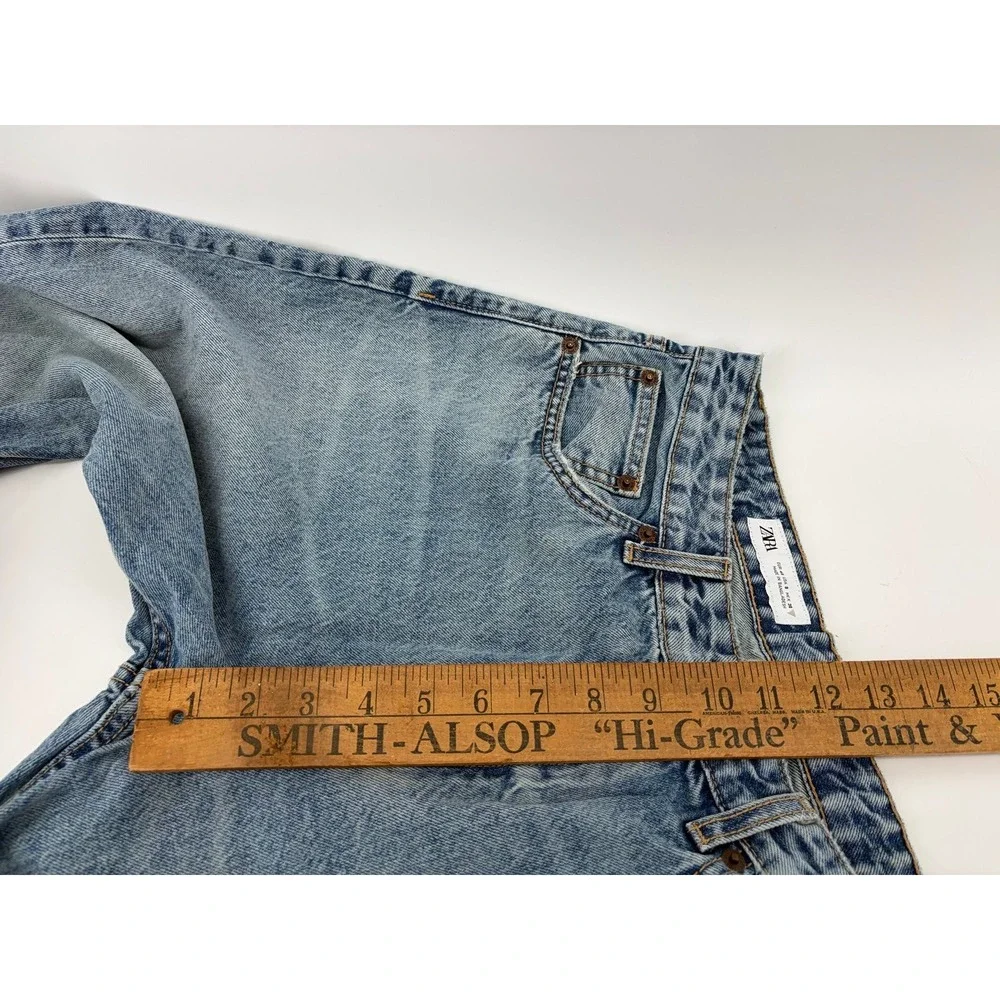 Zara Medium Wash Jeans, Button Fly, Women's Size 8, Pre-Owned